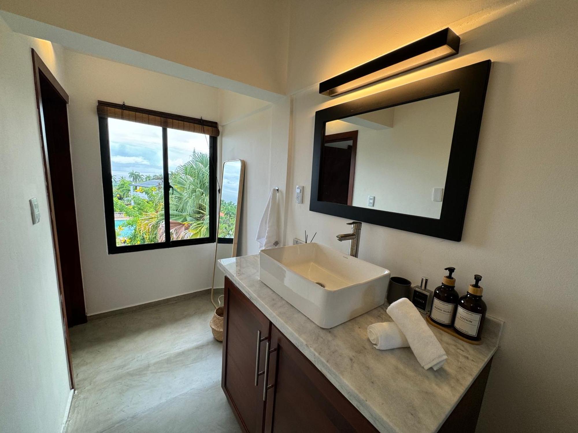 Catalina, Cabrera Oceanview Multi 2 Bd 2 Bath Condo Units With Balcony And Pool Extérieur photo