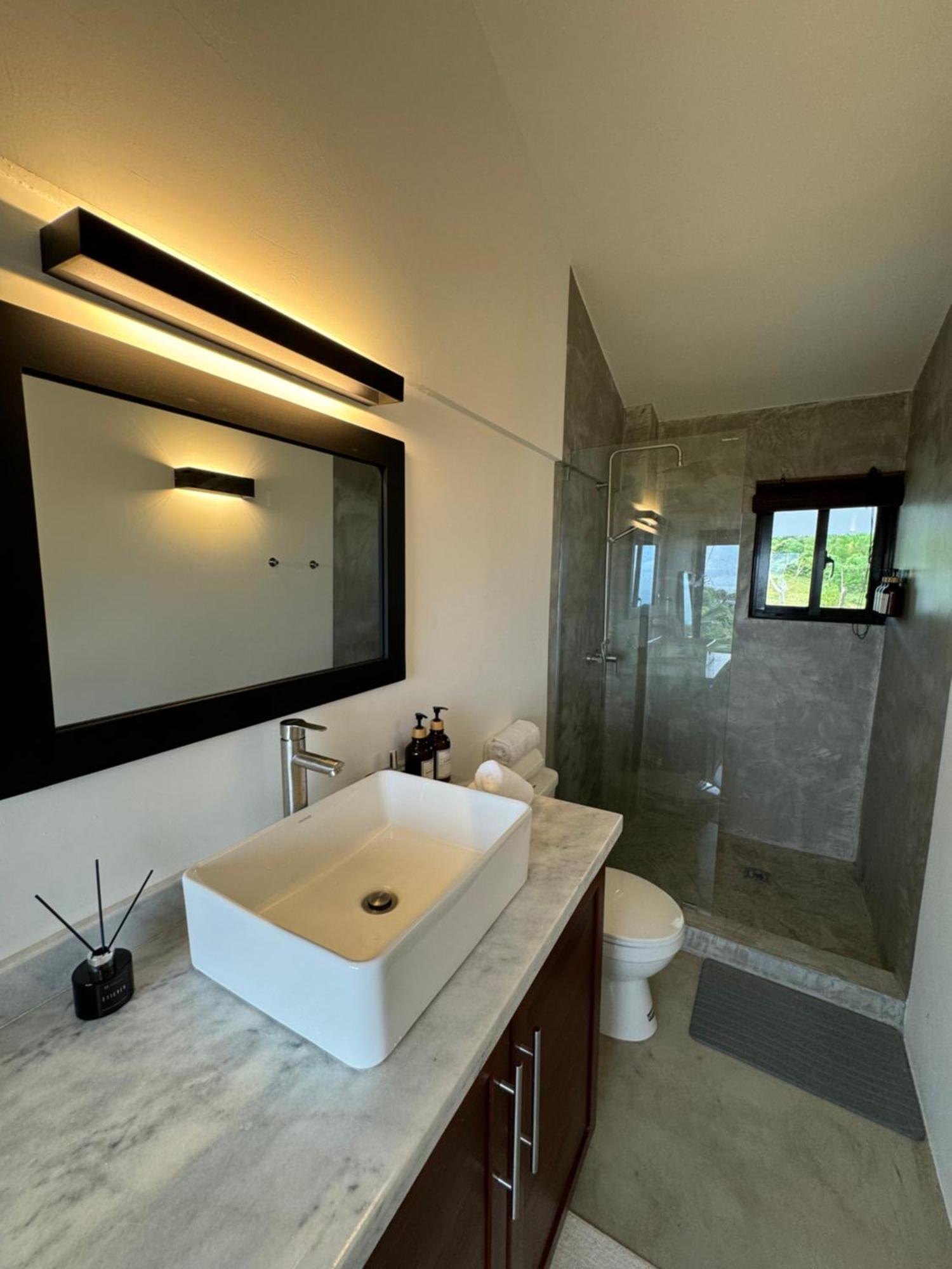 Catalina, Cabrera Oceanview Multi 2 Bd 2 Bath Condo Units With Balcony And Pool Extérieur photo