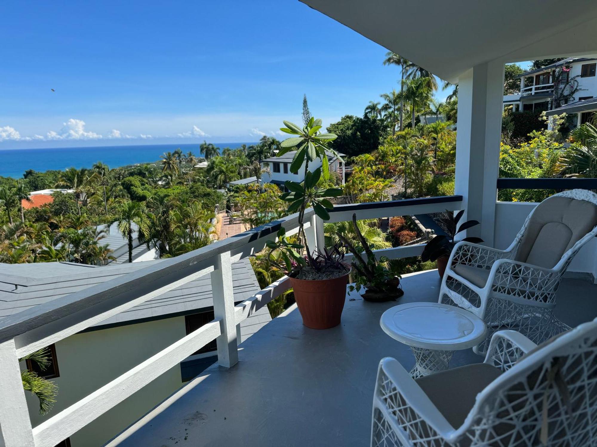 Catalina, Cabrera Oceanview Multi 2 Bd 2 Bath Condo Units With Balcony And Pool Extérieur photo