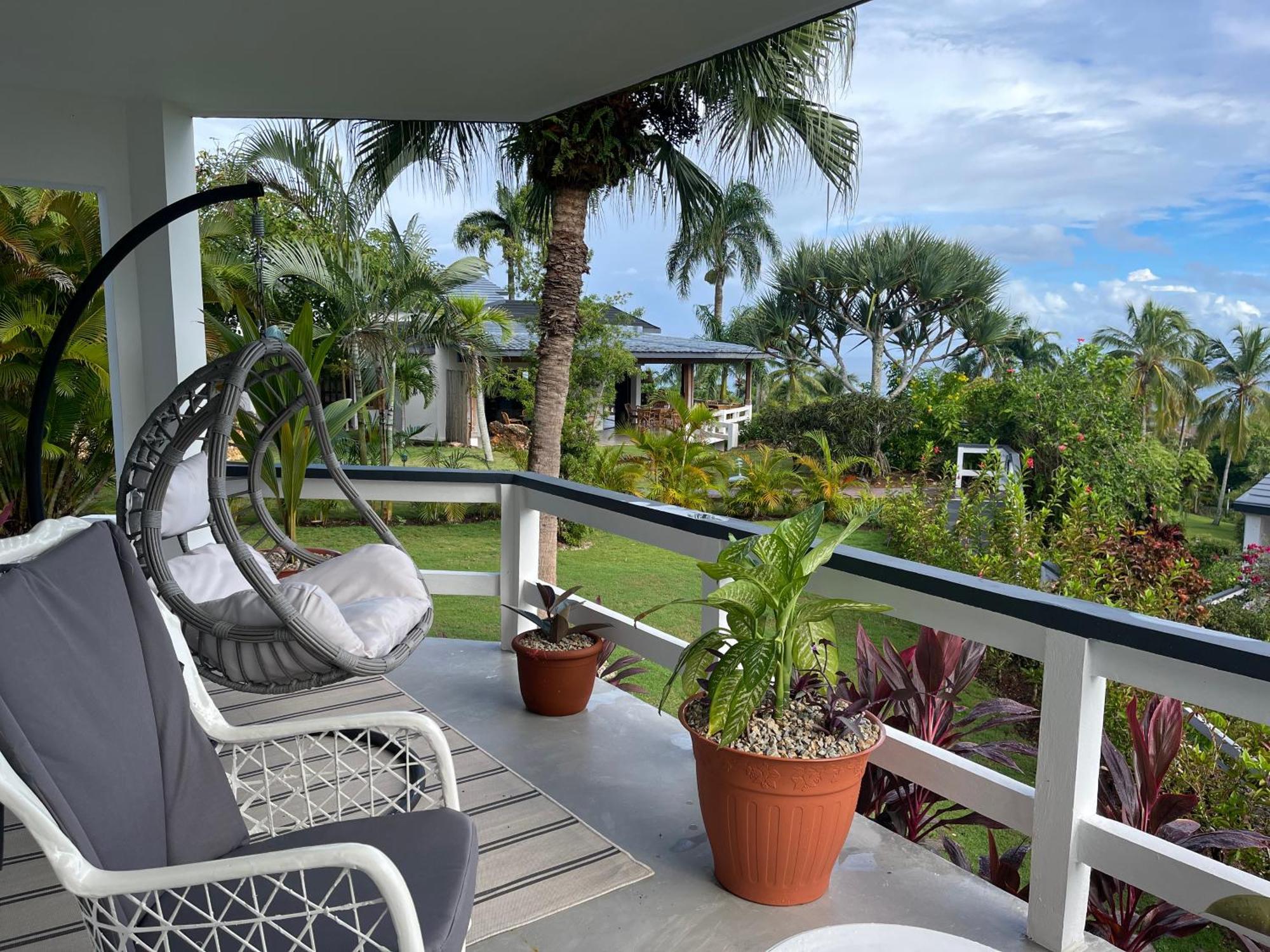 Catalina, Cabrera Oceanview Multi 2 Bd 2 Bath Condo Units With Balcony And Pool Extérieur photo